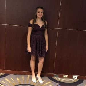 Meet your Posher, Abby